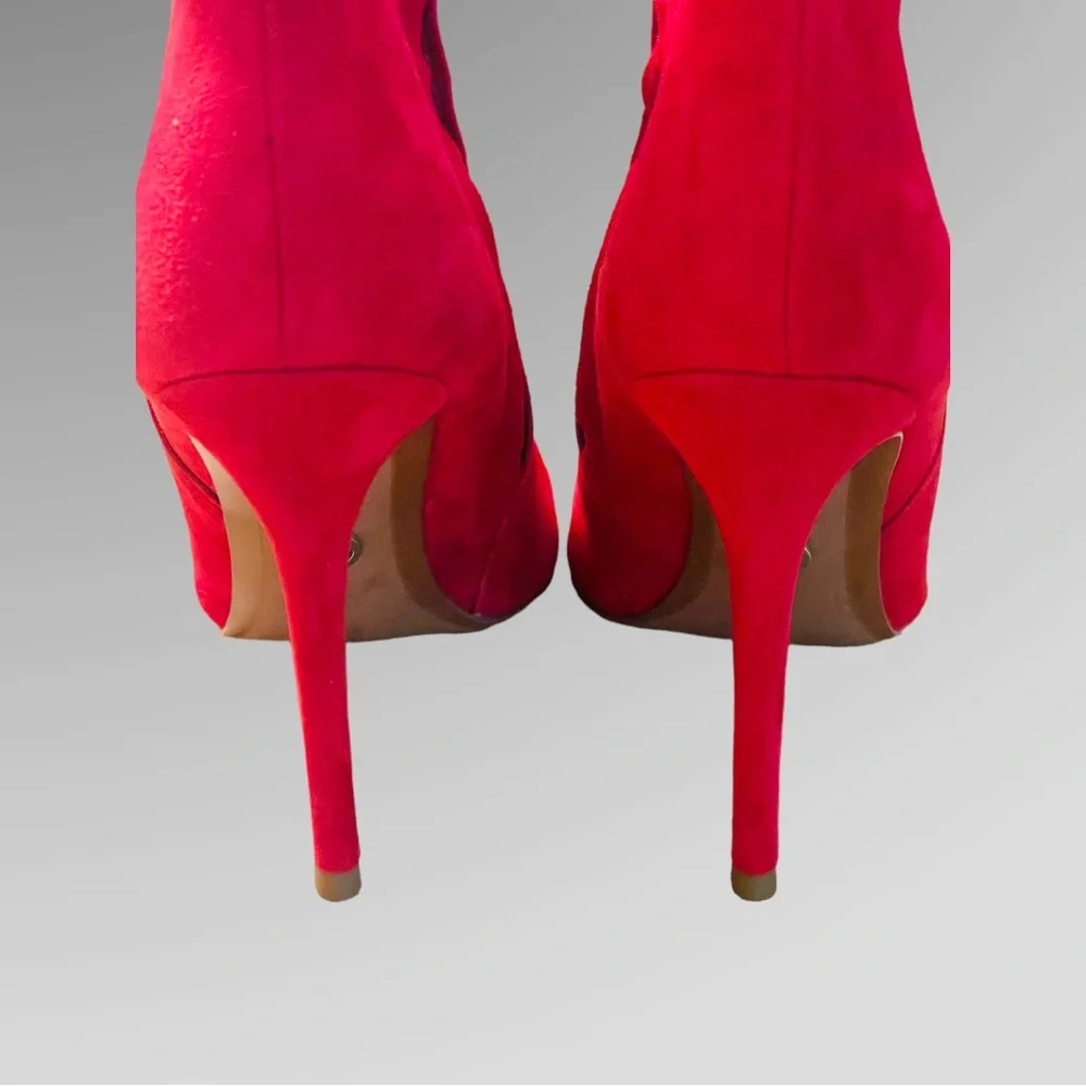 MICHAEL KORS Giselle JEWEL-Buckle Pointed-Toe Suede Ankle Boots - RED